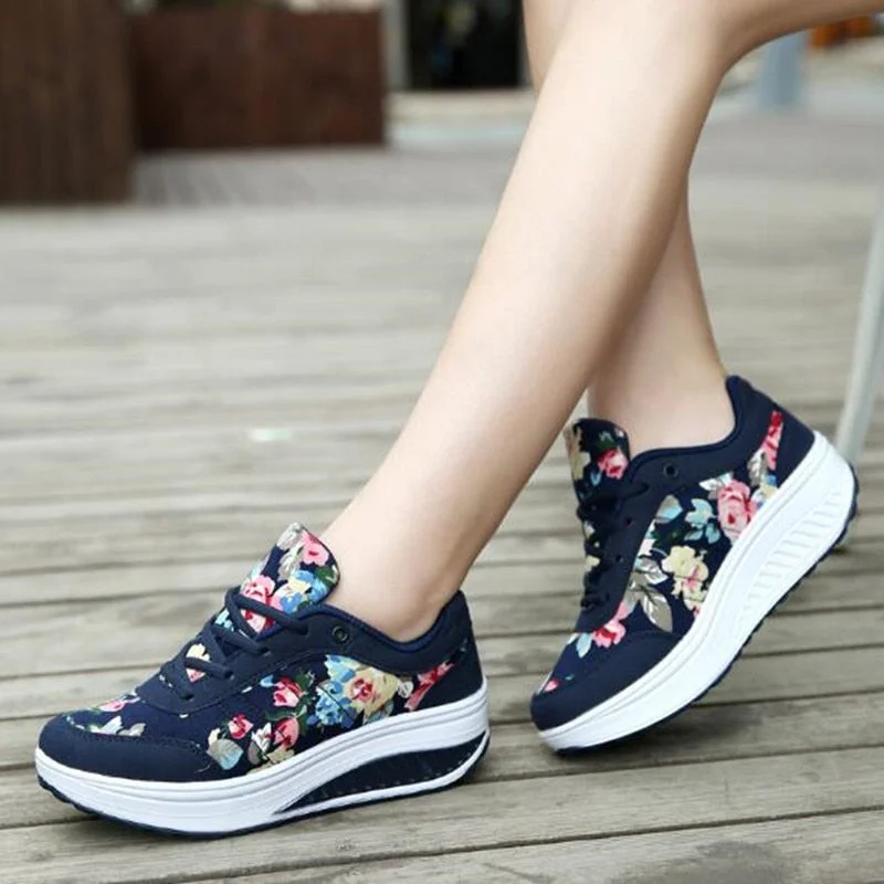 New Fashion Breathable Women's Casual Sports Shoes Women Wedge With Thick Sole Rocking Shoes Women Sneakers Zapatillas Mujer