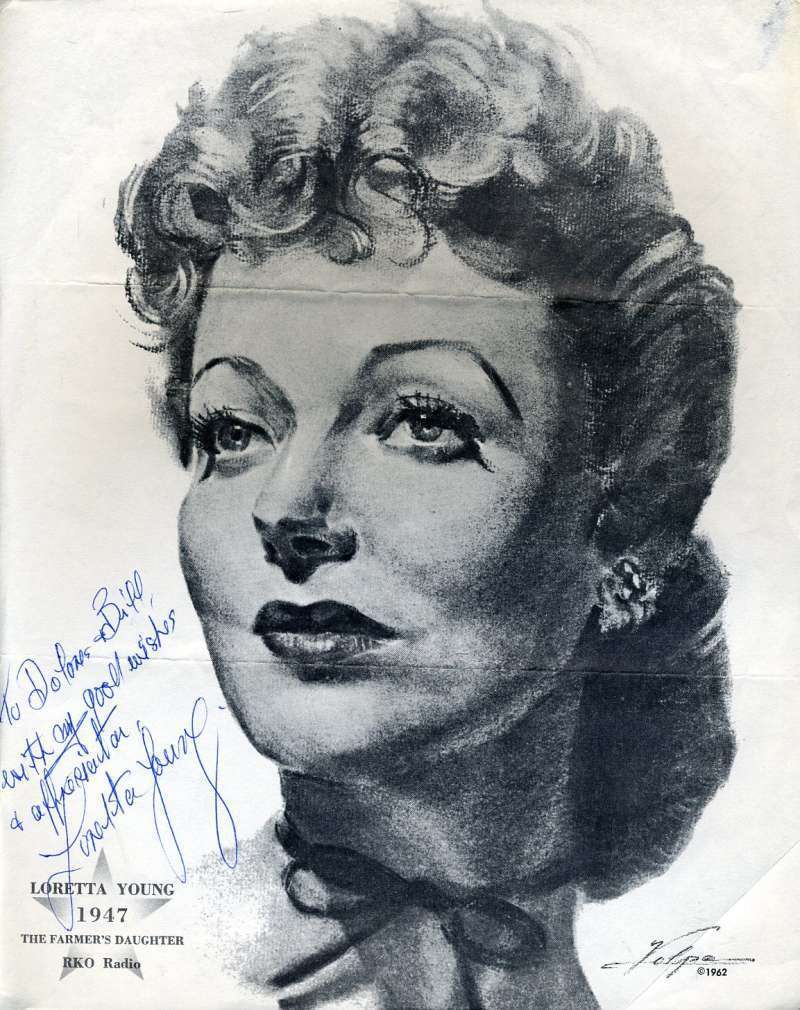 Loretta Young Psa/dna Signed 8x10 Photo Poster painting Authenticated Autograph