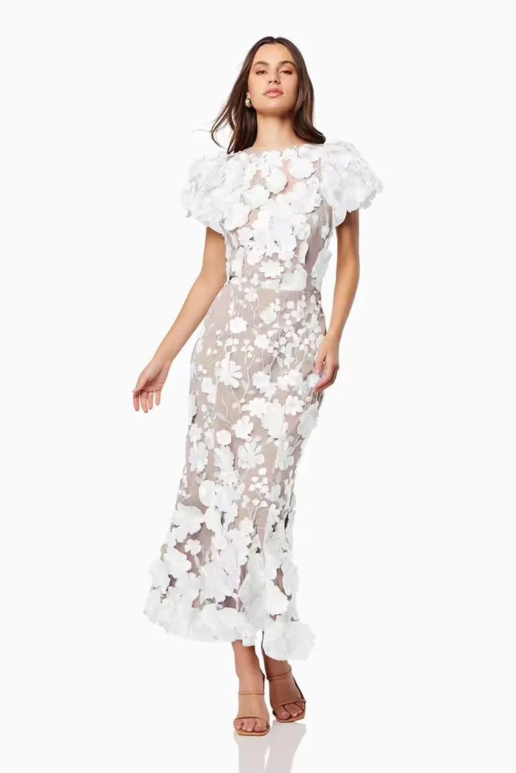 Uveng Uveng 2025 New Light Luxury Collar Embroidered Three-Dimensional Flower Bubble Sleeve Long Dress Bag Hip Dress