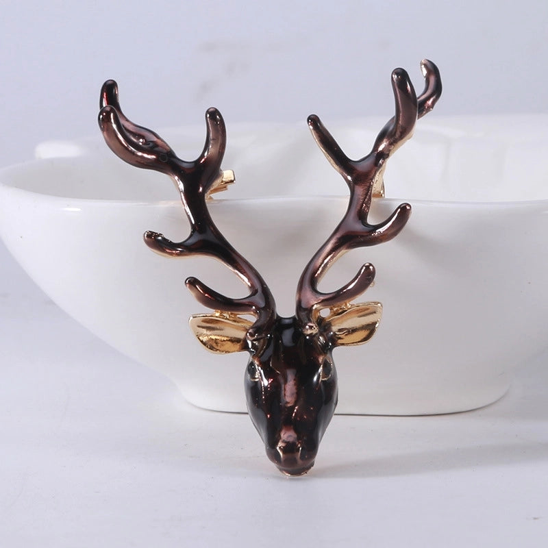 Cute Classic Style Pin Santa Claus Snowflake Elk Alloy Enamel Inlay Rhinestones Unisex Brooches