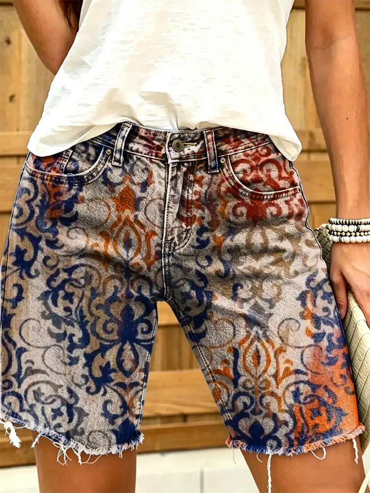 Ethnicity Vintage Totem Women's Art Print Casual Denim Shorts