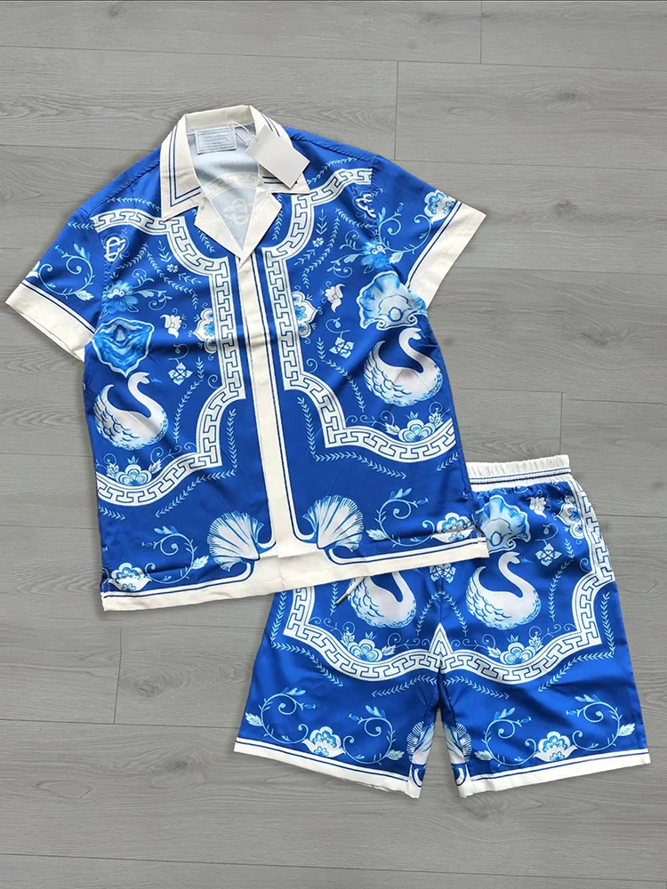 Holiday Swan Graphics Art Print Street Shirt And Shorts Co-ord