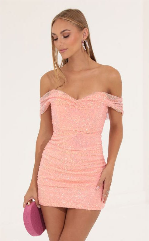 Lvs&Broner Tight Pink Sequins Off the Shoulder Strapless Pleated Short Homecoming Dress 
