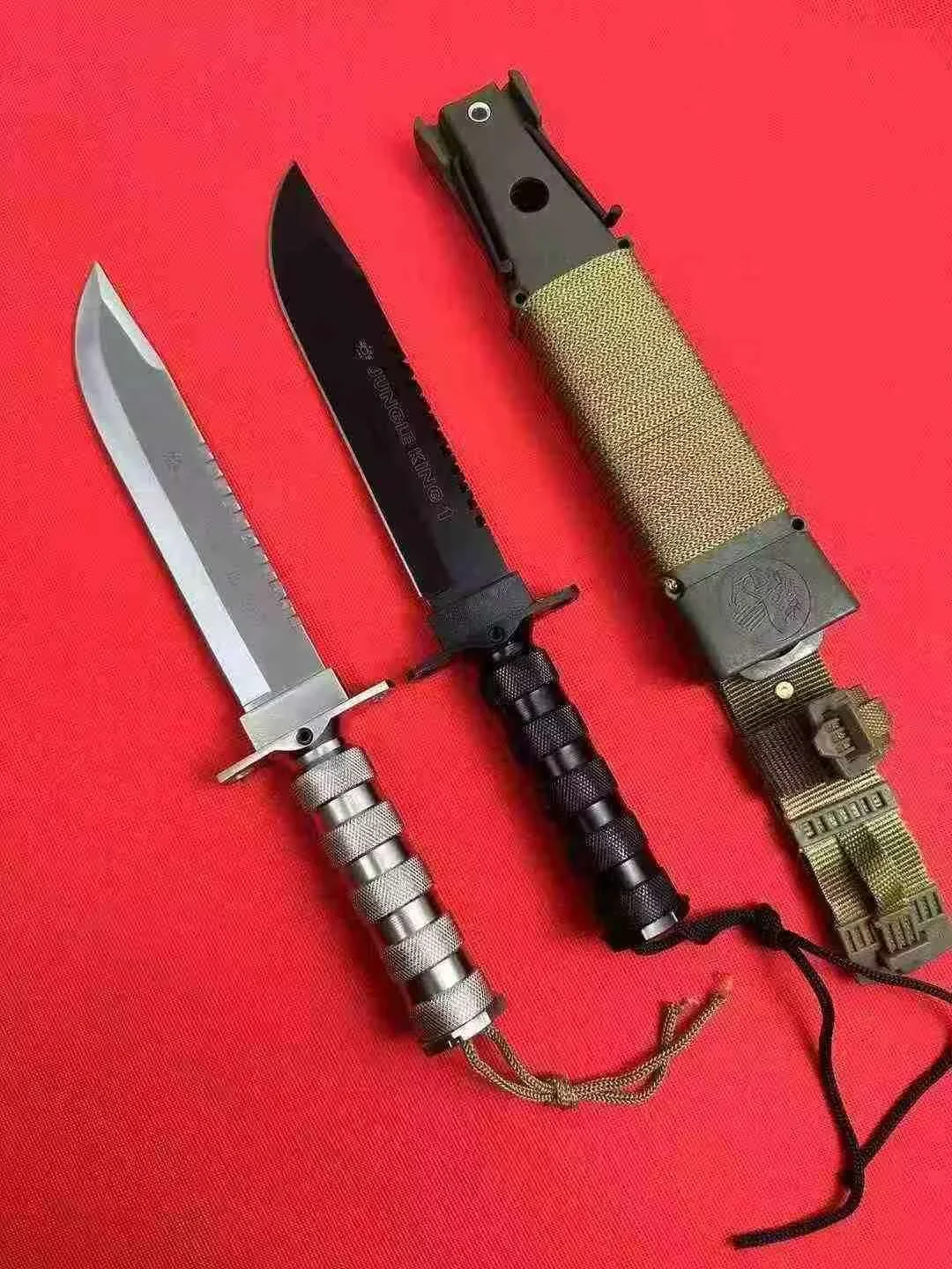 High-hardness Jungle King No. 1 integrated knife, a multi-functional tool for camping and outdoor activities.