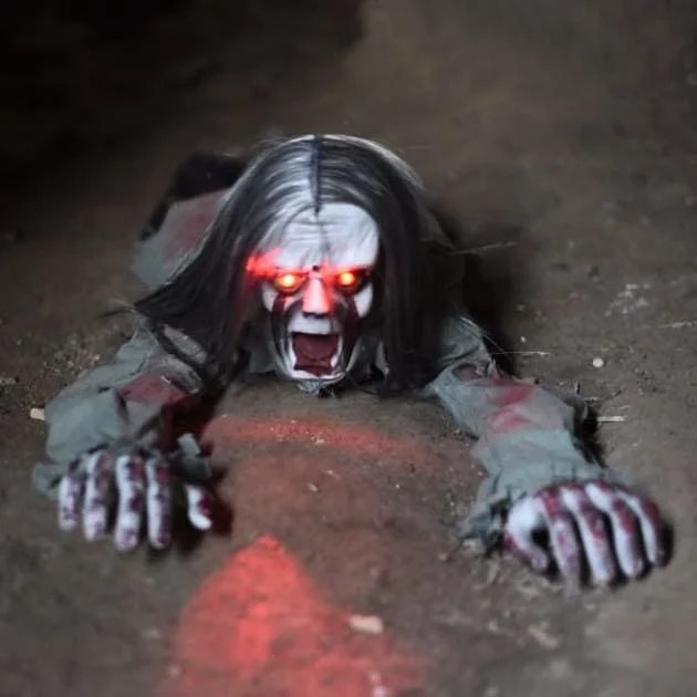 Animated Crawling Zombie Halloween Decor
