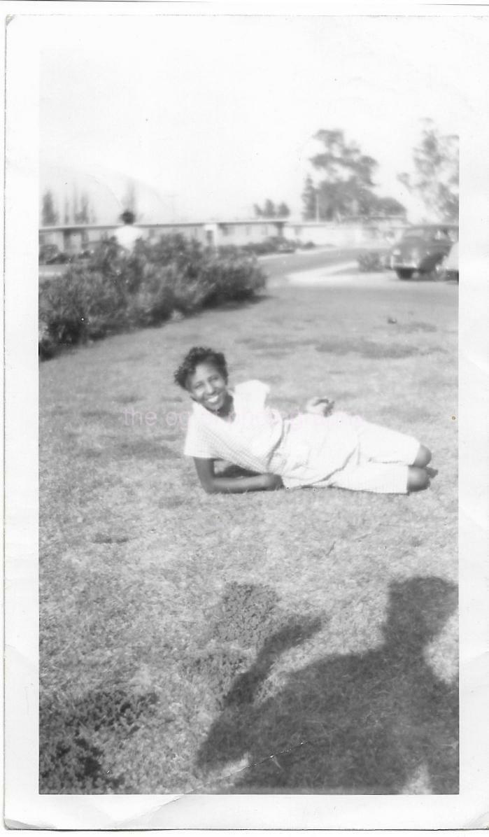 LAWN PORTRAIT Vintage FOUND Photo Poster painting Black And White Original Snapshot 911 20 U