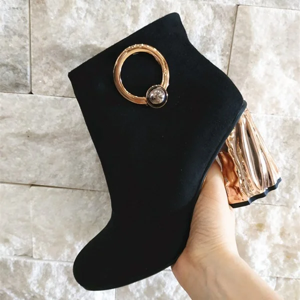 Black Twisted Chunky Heel Ankle Booties with Circle Decoration Vdcoo