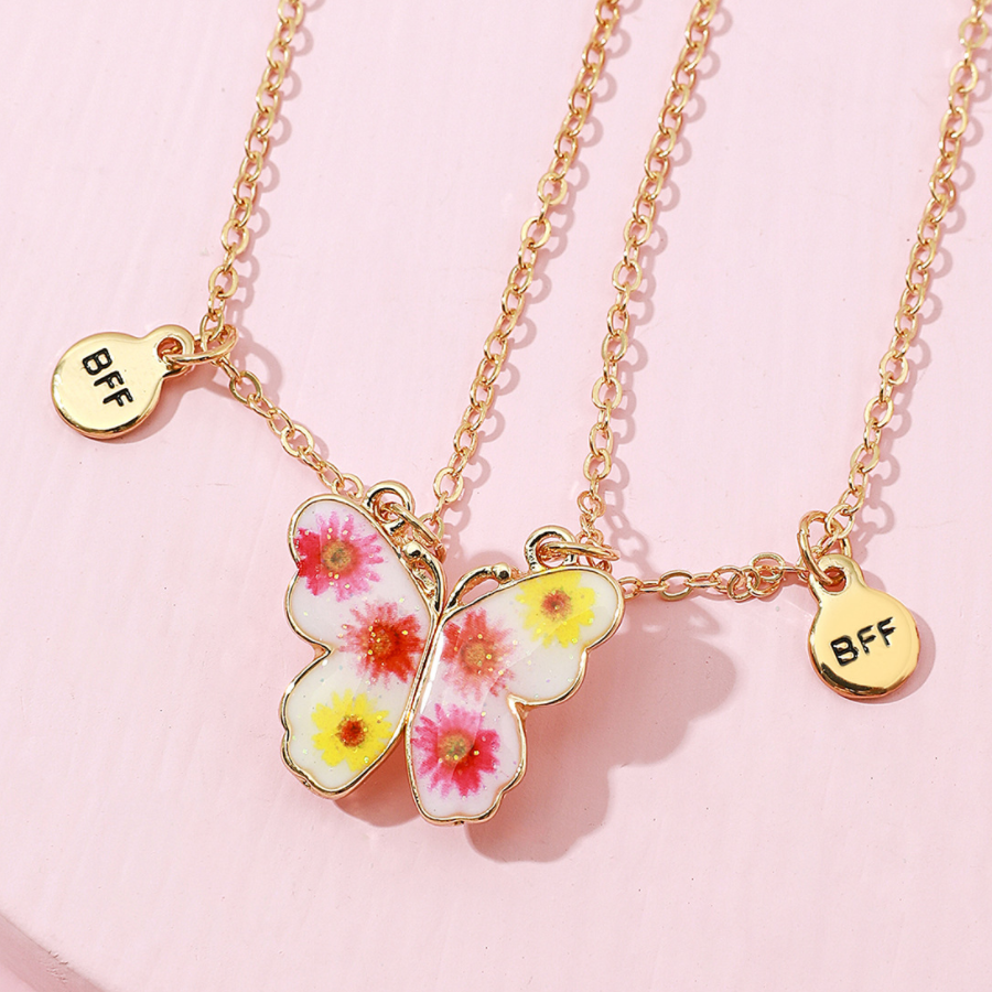 2pcs Cute Colorful Magnet Necklace For BFF