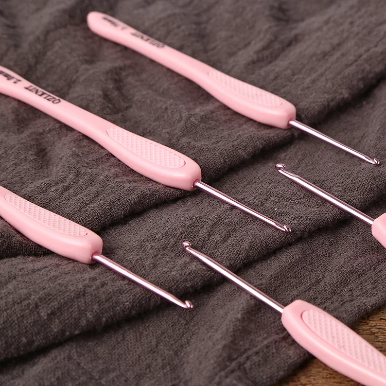 8PCS/Set Pink Color Knitting Tools Sweater Needles ABS Plastic Handle  Crochet Hook