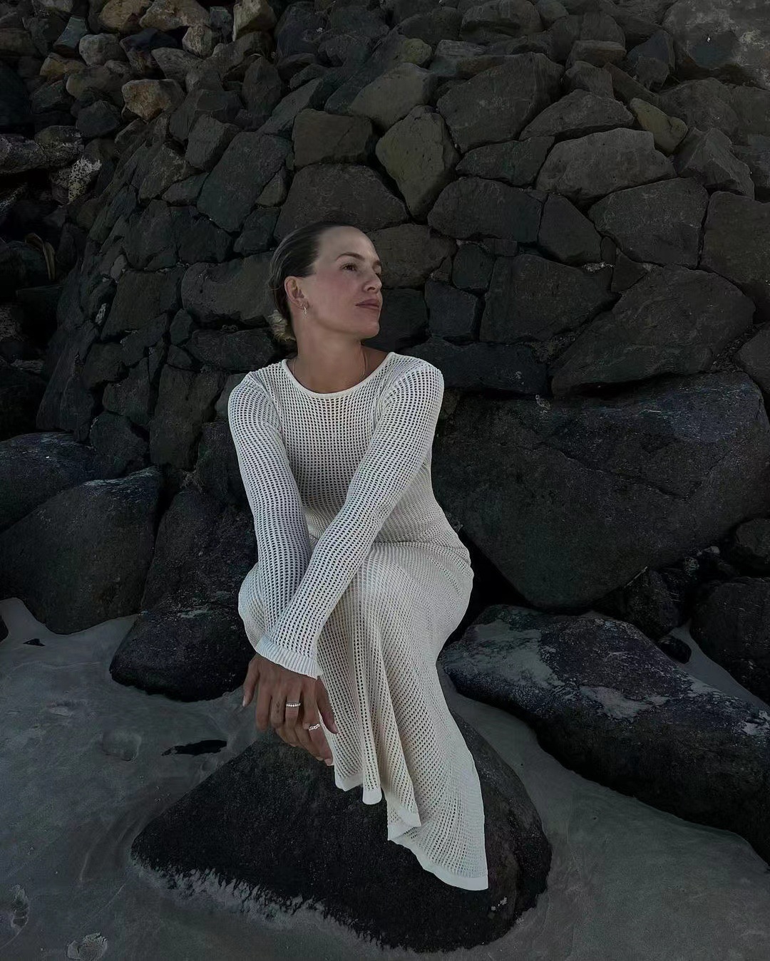 Ootddress White Crochet Hollow Out Midi Dress For Women Long Sleeve Casual Dress Beach Holiday See-Through Summer Dress Cover-Up