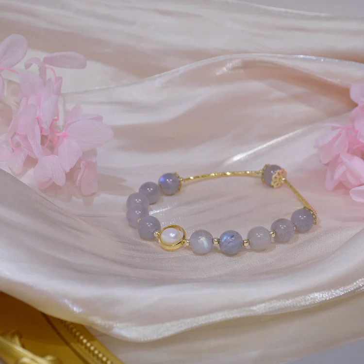 Moonstone Temperament Bracelet KERENTILA