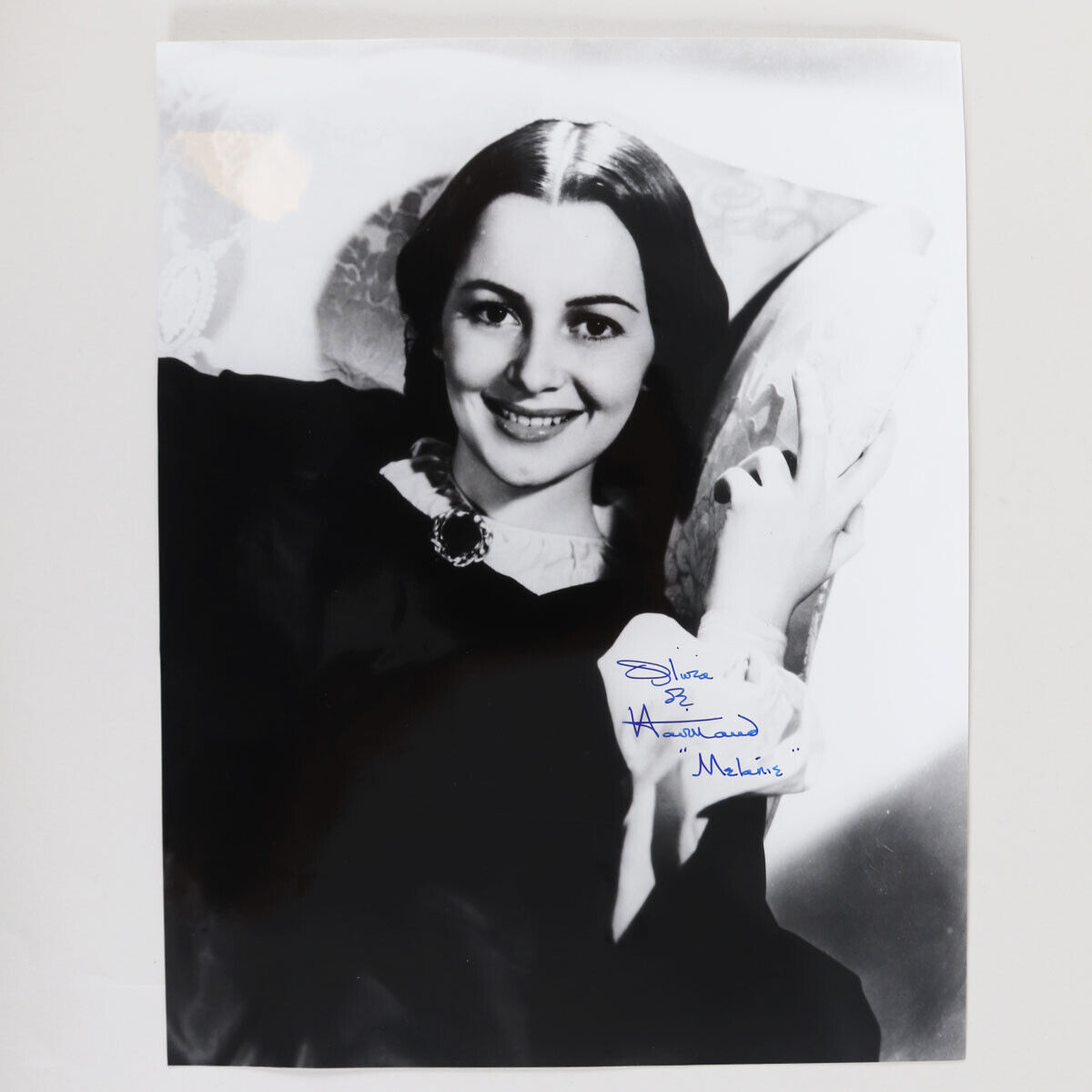 Olivia de Havilland Signed Photo Poster painting 11×14 Gone with the Wind – COA JSA