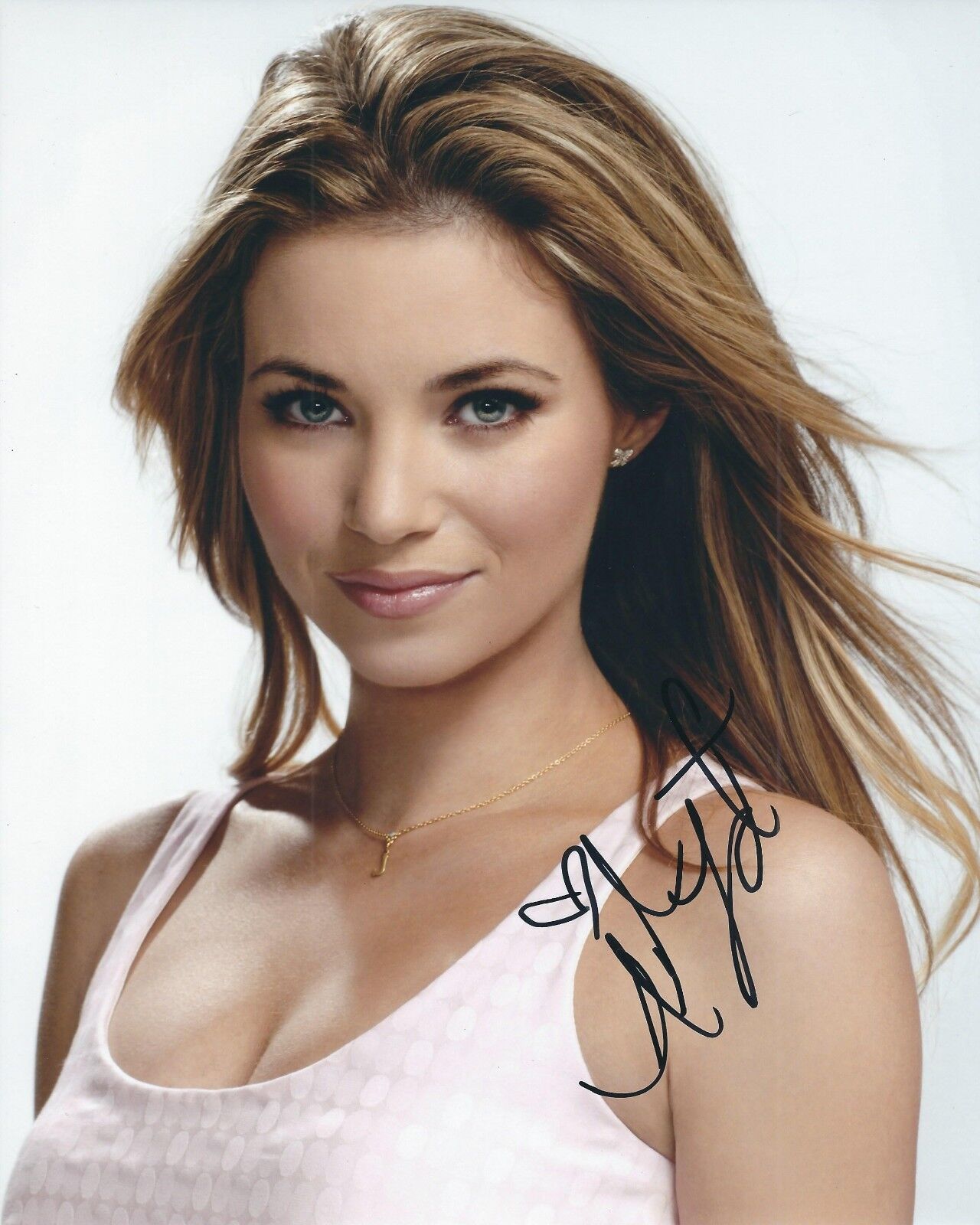 AMBER LANCASTER GLAMOUR SHOT AUTOGRAPHED Photo Poster painting SIGNED 8X10 #3