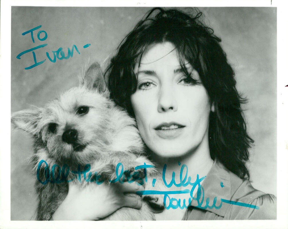 Lily Tomlin (Vintage, Inscribed) signed Photo Poster painting COA