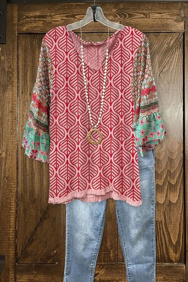 Casual Graphic-print Paneled Frayed V-neck Top
