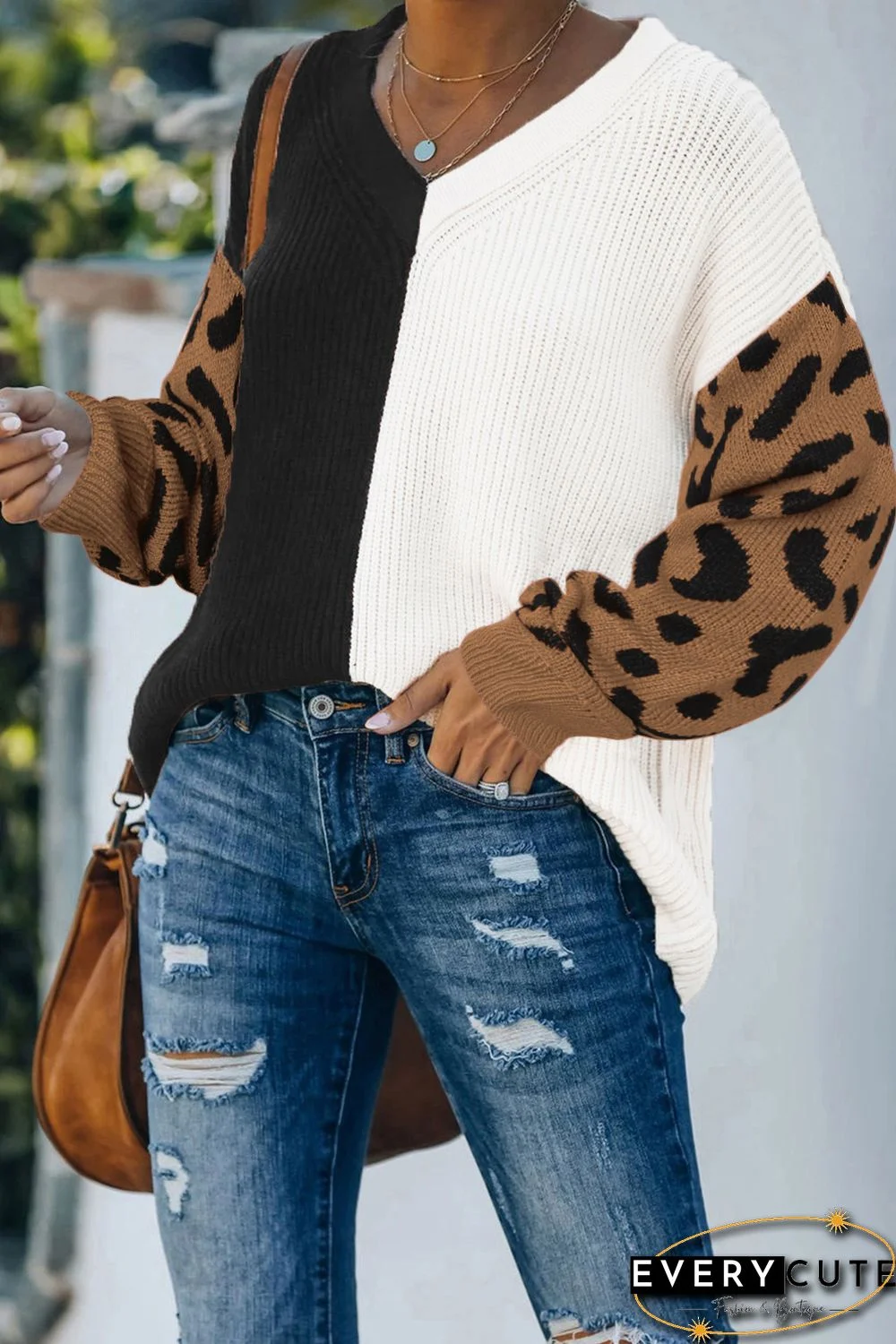Leopard Print Contrast Color V Neck Sweater