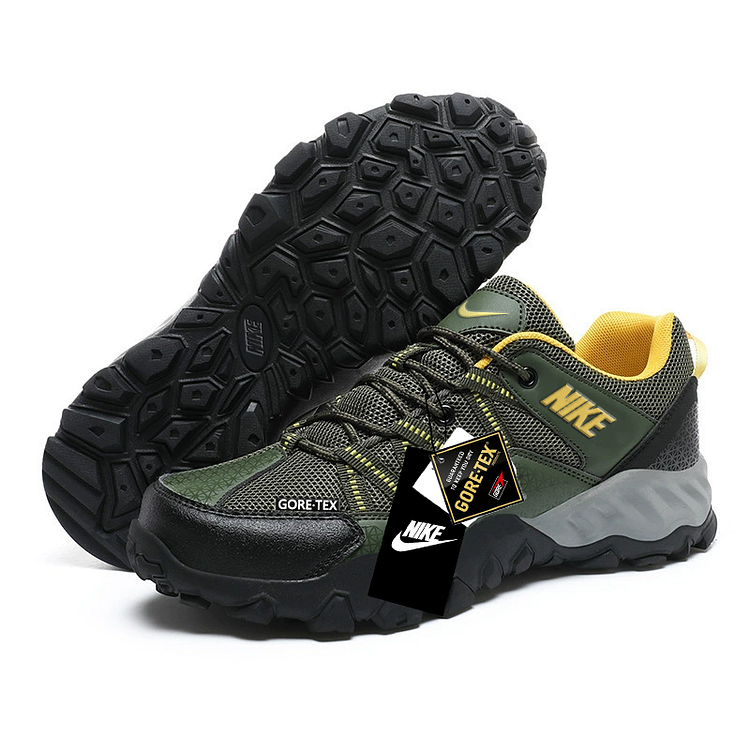 Nové voděodolné a prodyšné turistické boty Nike®-Direct GTX