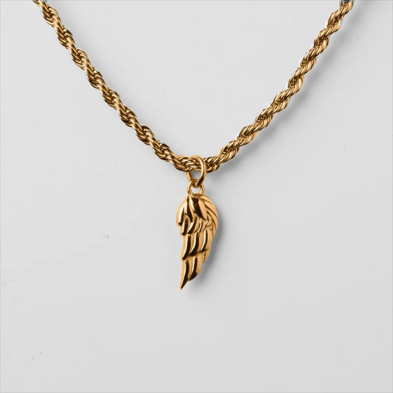 18K ‘’Angel Wings'‘ Pendant Twist Chain Necklace
