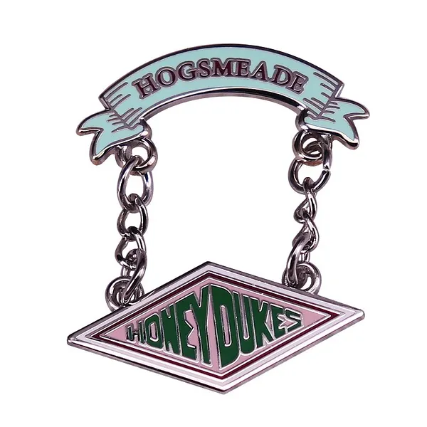 Foto del pin Sweet Hogsmeade Shield