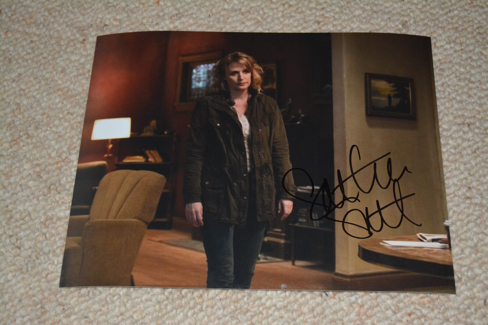 SAMANTHA SMITH signed autograph In Person 8x10 20x25 cm SUPERNATURAL