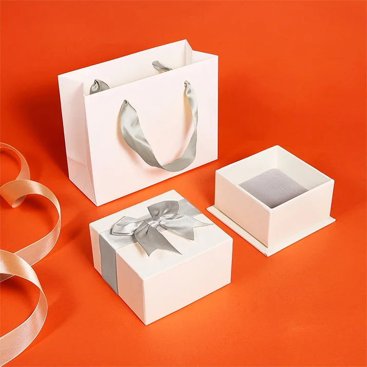 Bow Jewelry Box Gift Package