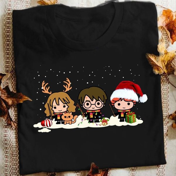 Characters Chibi Christmas T-shirt - BlackFridayBuys