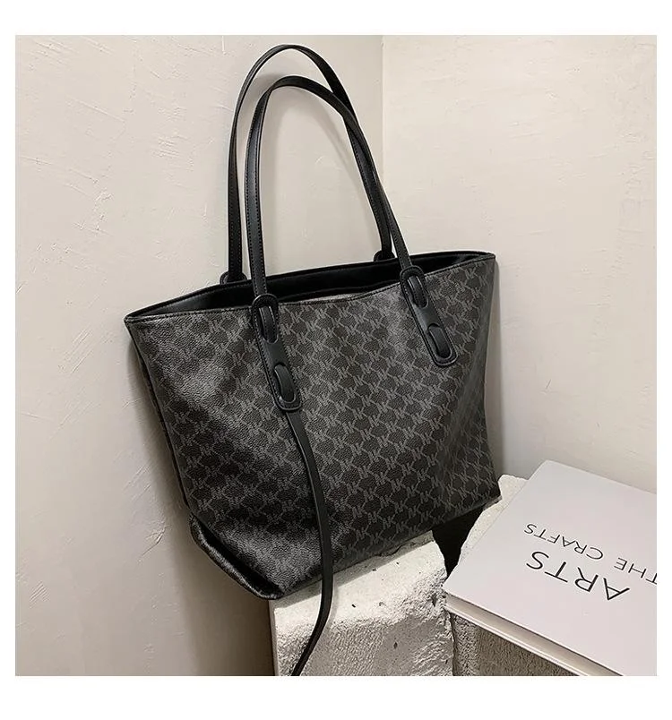 Vintage Large Capacity Tote Bag