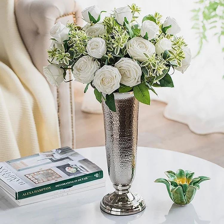 Modern Silver Plated Alloy Candle Holders Shaped Flower Vases - Appledas
