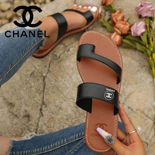 Nowe płaskie sandały ortopedyczne CHANEL 2024 