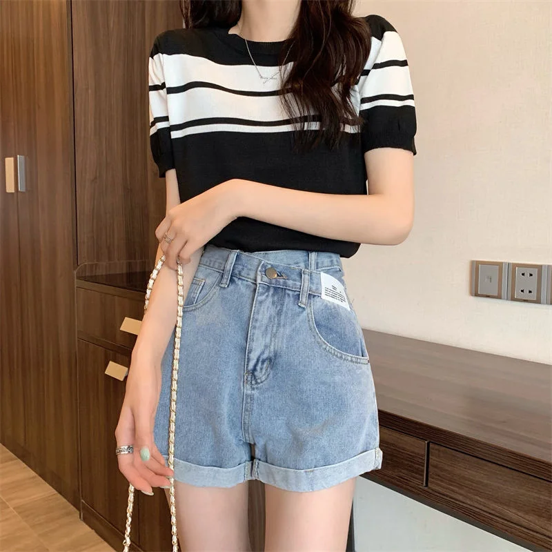 Uveng Uveng Short Sleeves Straight Shoulder T-Shirt Girl Summer Chic Vintage Unique Thin Bump Chic Short Striped Top Tide