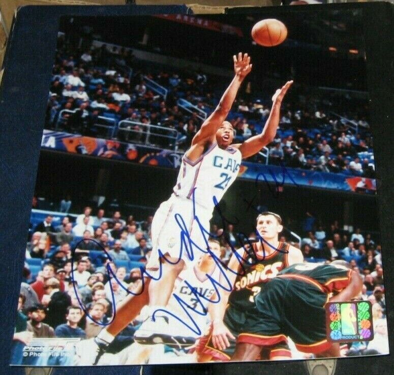 Andre Miller Cleveland Cavaliers SIGNED AUTOGRAPHED ROOKIE Photo Poster painting FILE 8x10 COA