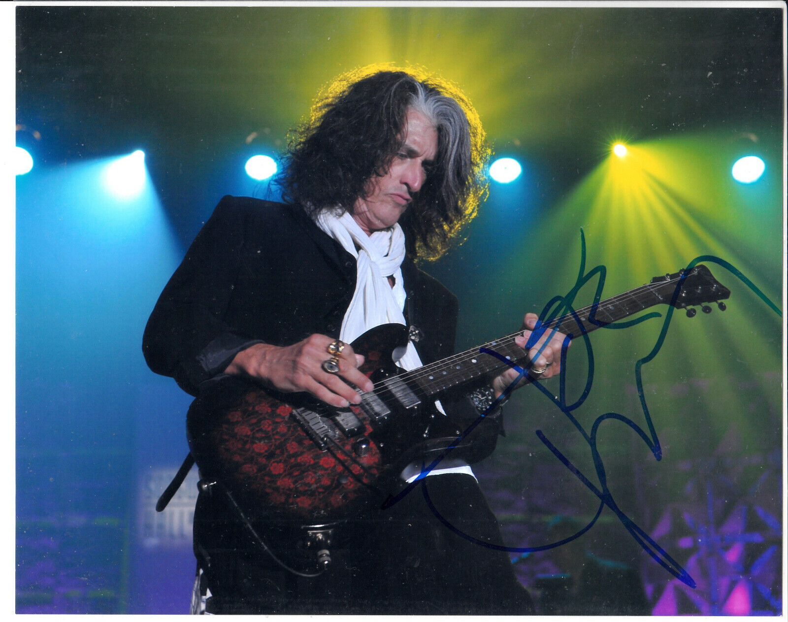 Joe Perry legendary lead guitarist Aerosmith Autograph Signed 8x10