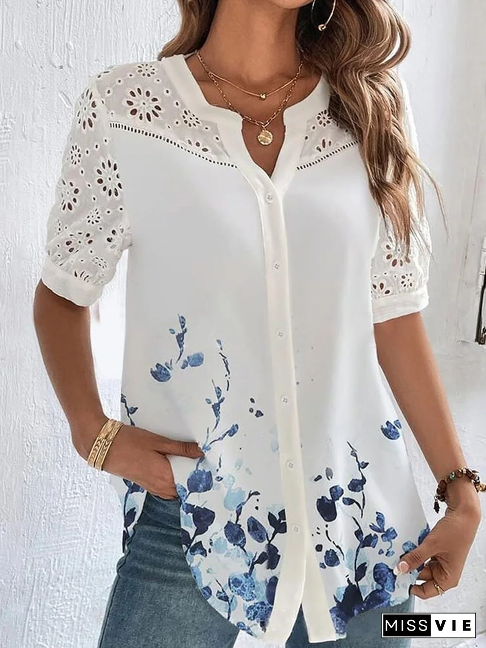 Lace Cut Out Fashionable Breasted Lapel Short Sleeved Shirt