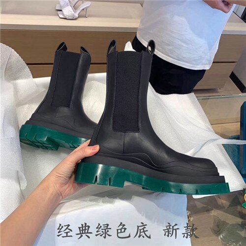 Chunky Boots Women Winter Shoes Genuine Leather Plush Ankle Boots Black Female Autumn Chelsea Boots Fashion Platform Booties