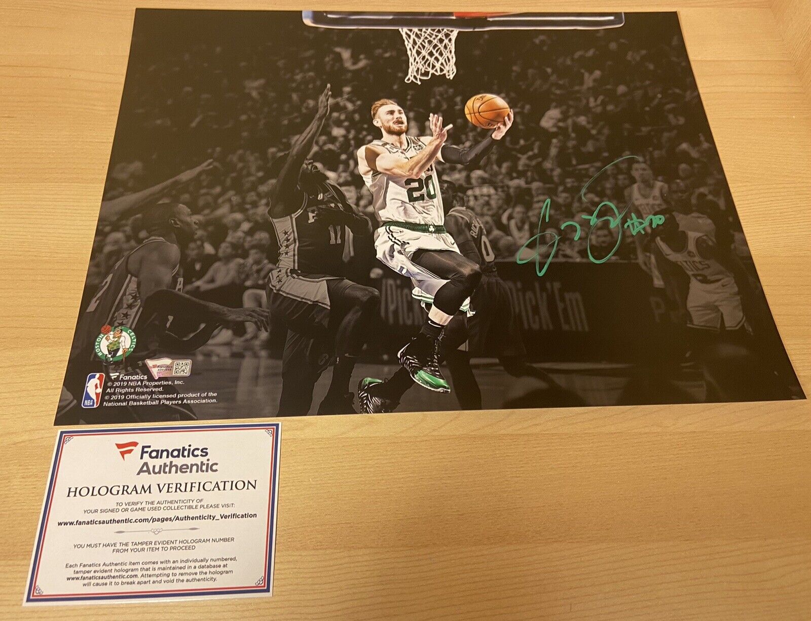 Gordon Hayward Spotlight Custom Autographed Signed 11X14 Photo Poster painting Fanatics COA