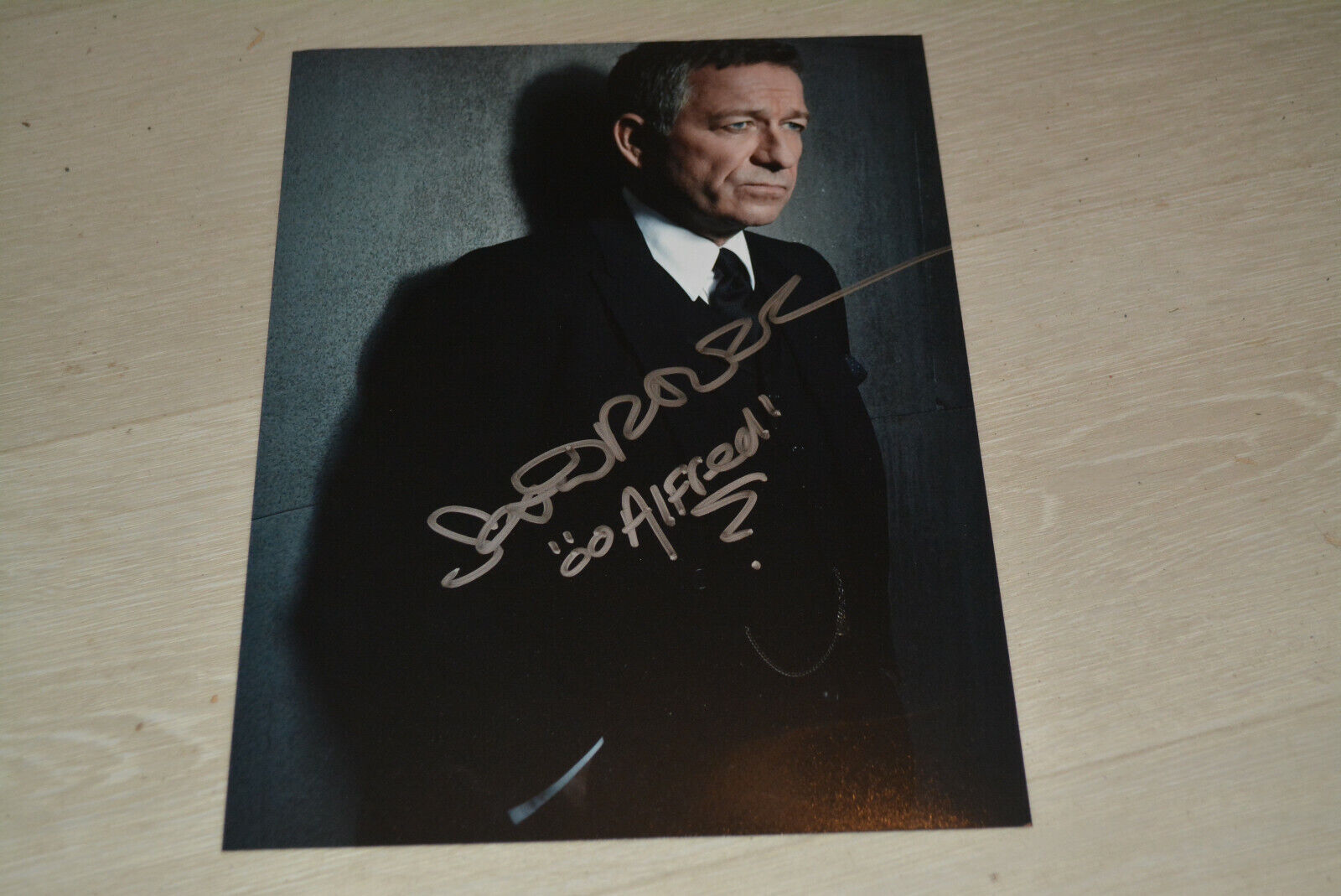 SEAN PERTWEE signed autograph In Person 8x10 20x25 cm GOTHAM Alfred