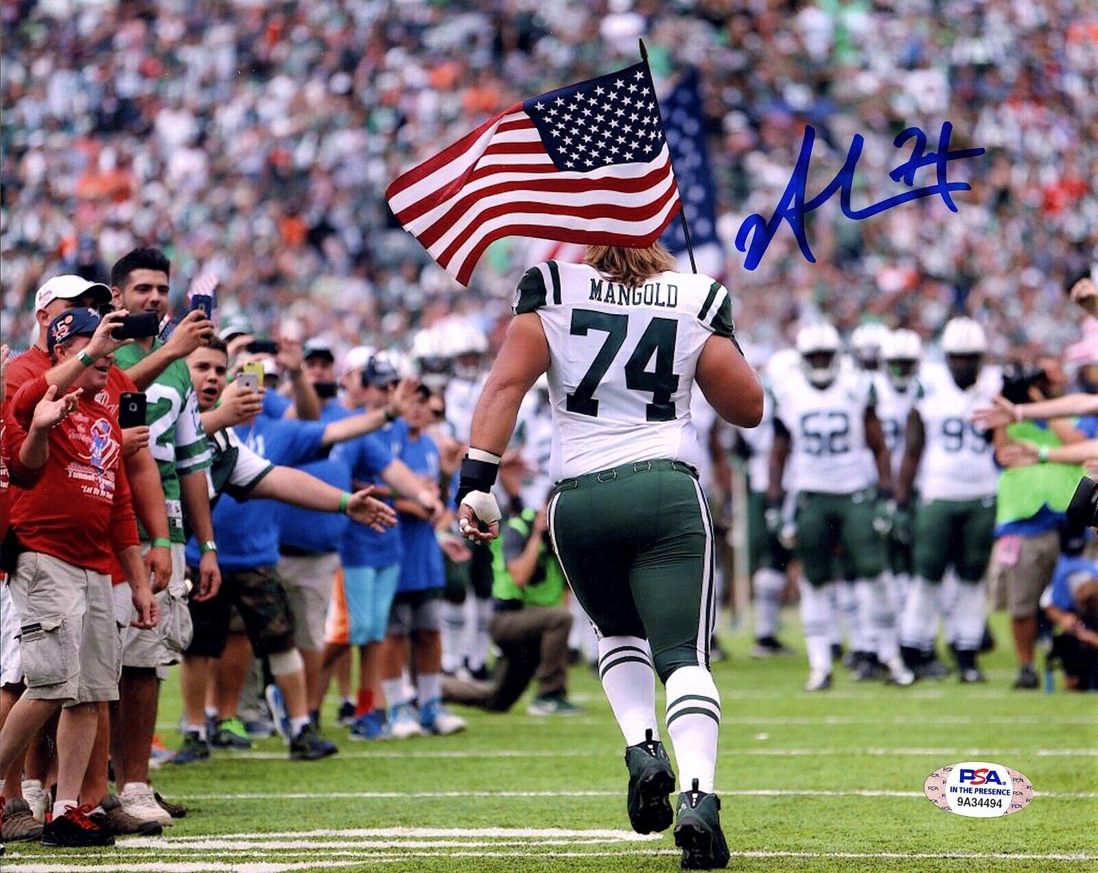 NICK MANGOLD Autograph Hand SIGNED 8x10 N.Y. JETS FLAG Photo Poster painting PSA/DNA Certified