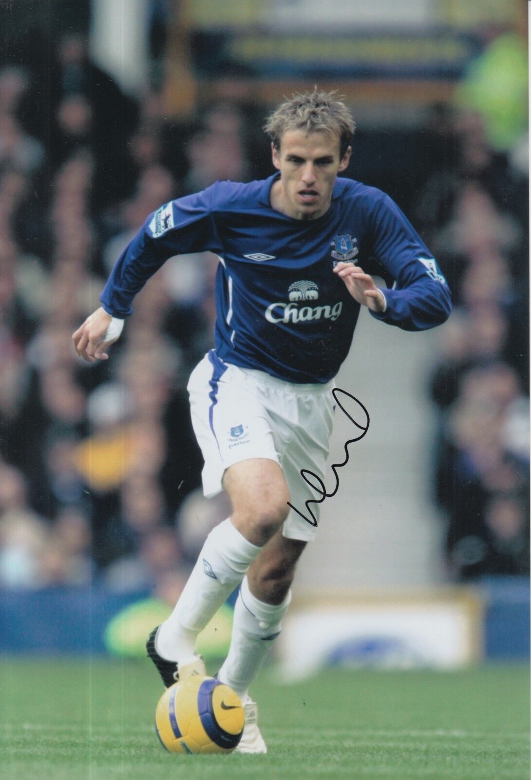 Phil Neville Hand Signed Everton 12x8 Photo Poster painting.