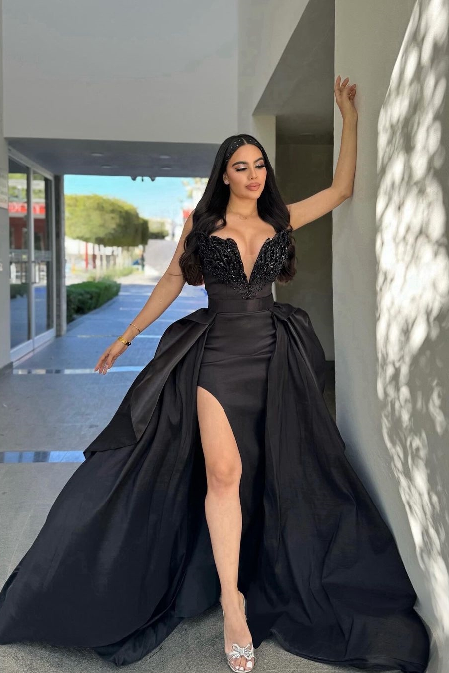 Black Amazing Chic Strapless Sleeveless Prom Dress With High Slit | Risias