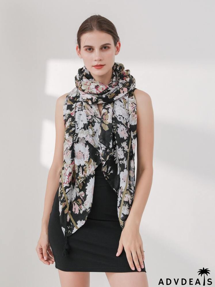 Floral Print Tassel Decor Scarf
