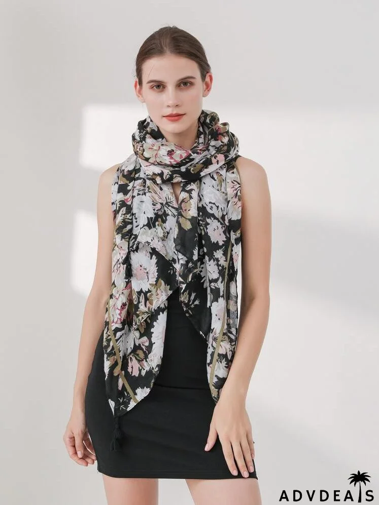 Floral Print Tassel Decor Scarf