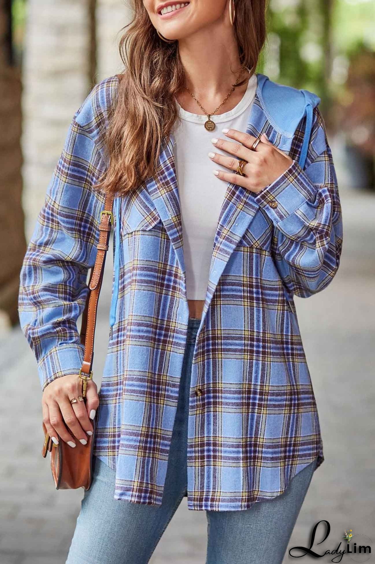 Modern and Comfortable Blouse