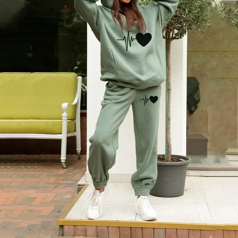 Oversize Heart Printed Fleece Women's Tracksuit Hoodies 2 Piece Set Sweatshirt + Pants Women Sport Suit Winter Sportswear