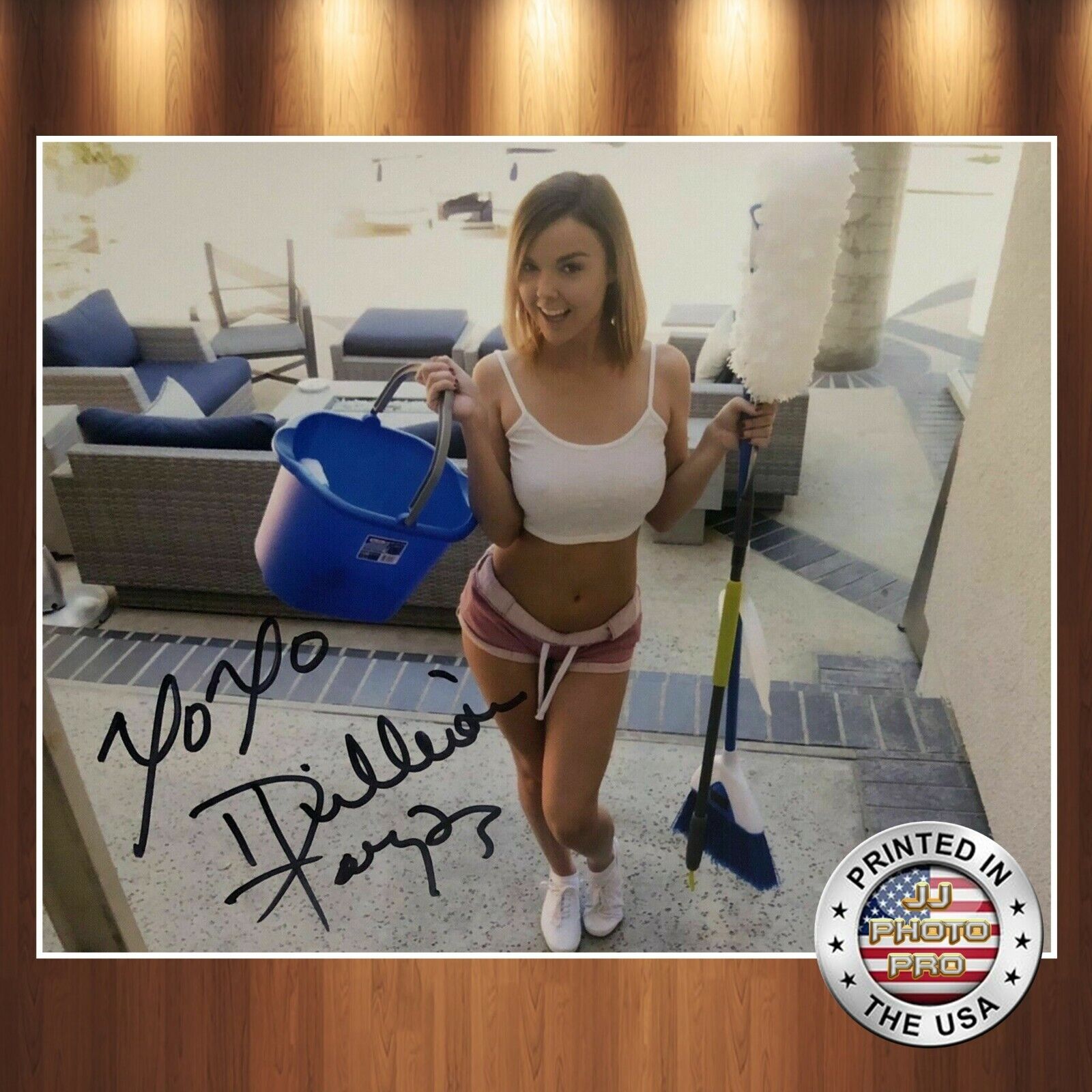 Dillion Harper Autographed Signed 8x10 Photo Poster painting (Model) REPRINT