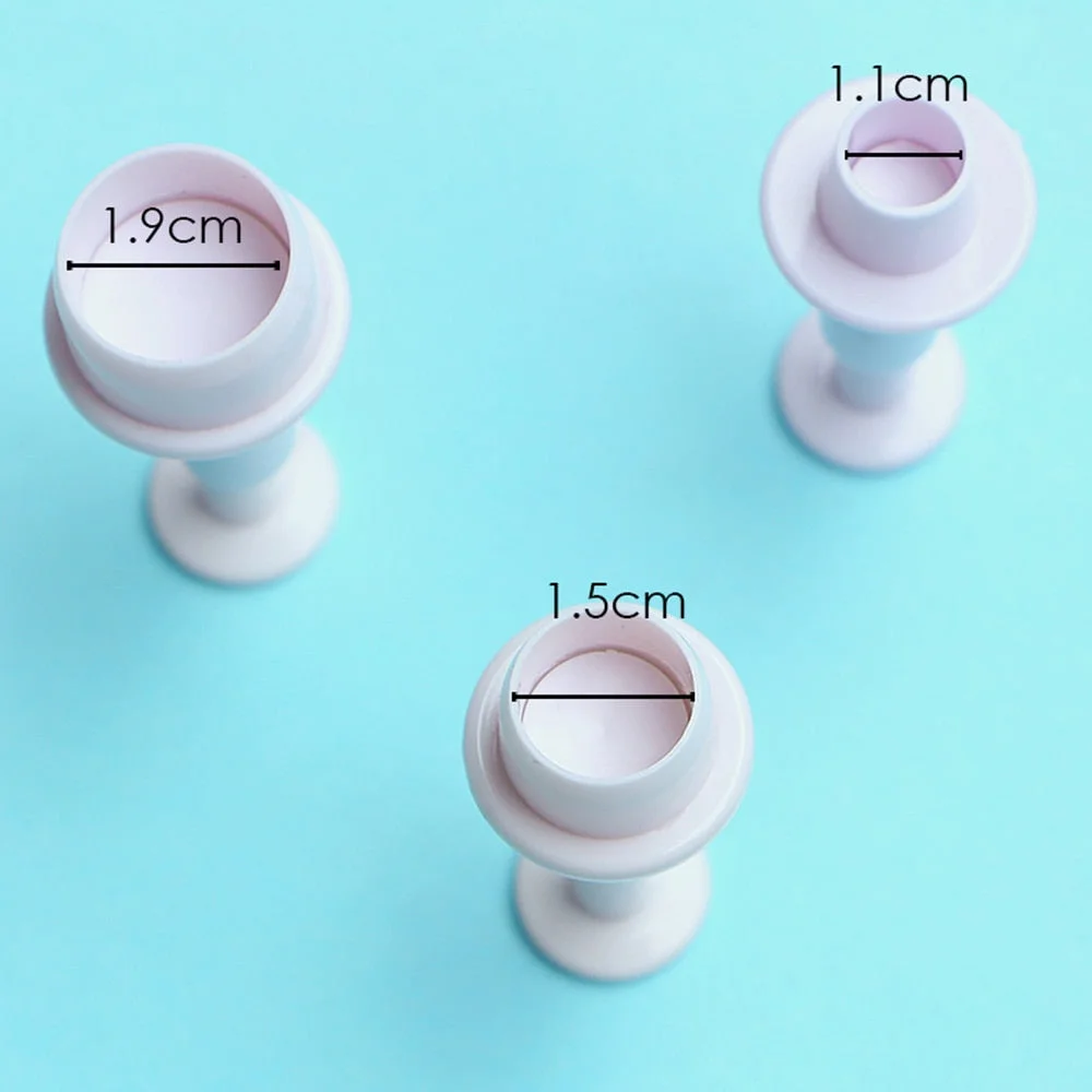 Christmas Gift 3/4pcs Geometry Pentagram Star Seal Kitchen Accessories Star Plunger Cutter Biscuit Cookie Cake Mold Cake Decorating Tools