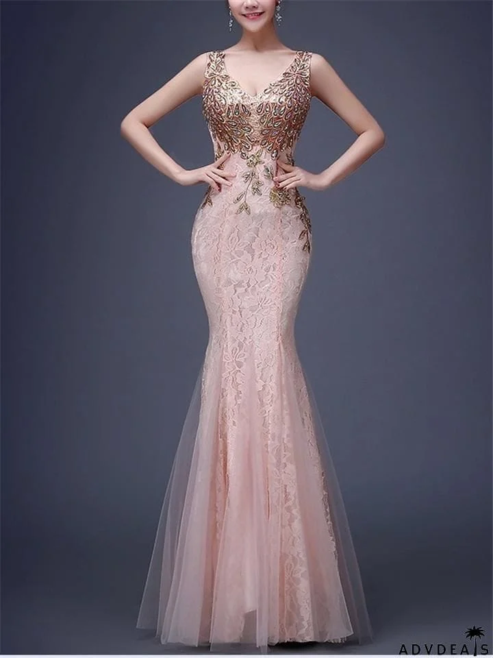 Sexy V Neck Trumpet Mermaid Sleeveless Lace Dress For Prom