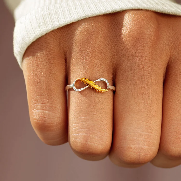 Plume Feather Infinity Ring