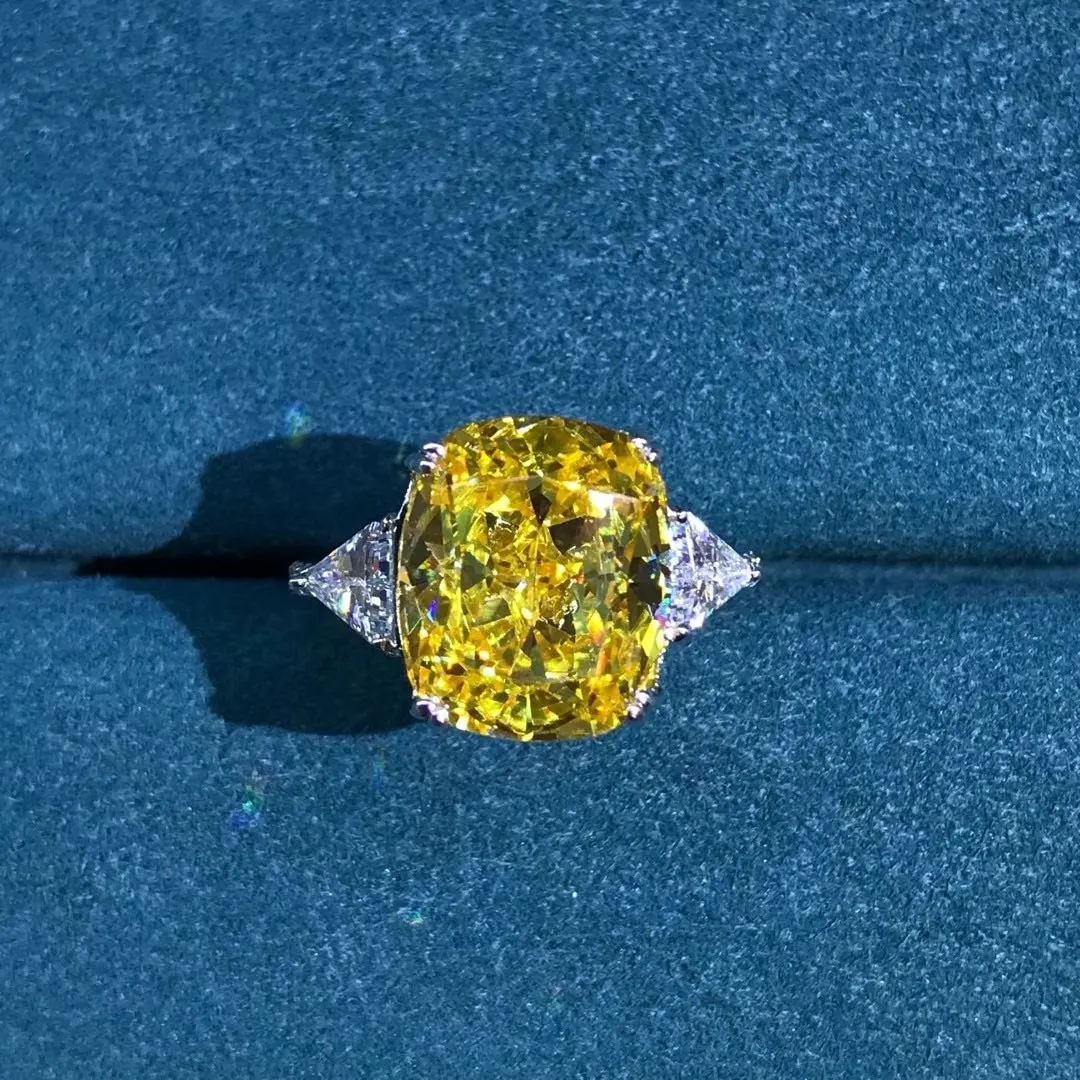 Luxury 925 Sterling Silver 5 CT Cushion Cut Created Moissanite Gemstone Diamonds Wedding Engagement Ring Fine Jewelry