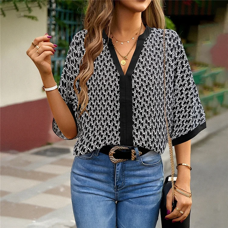 Contrast Color Half Sleeve Printing Pullover Blouse