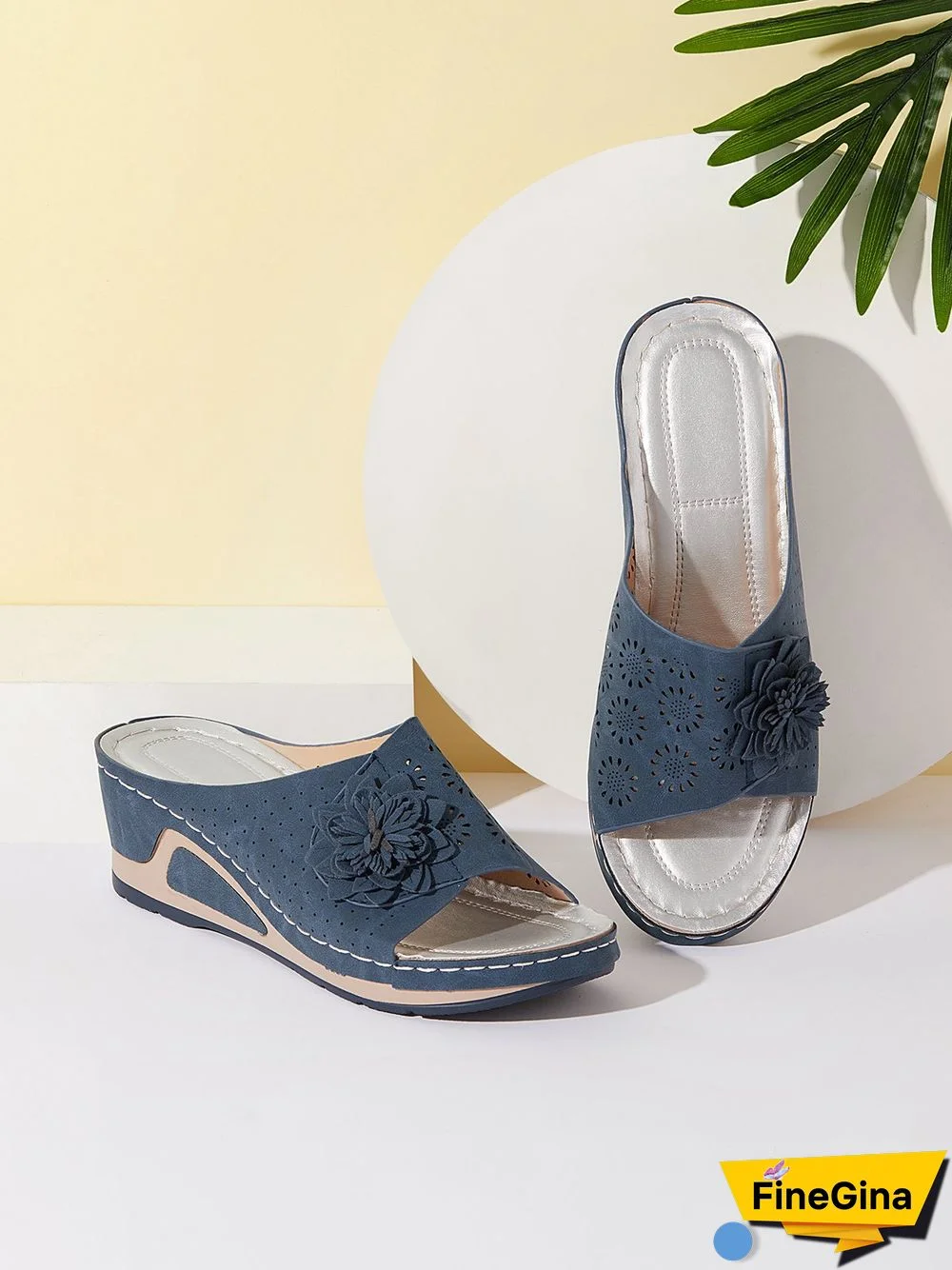 3D Floral Cutout Upper Vintage Bohemian Wedge Slippers